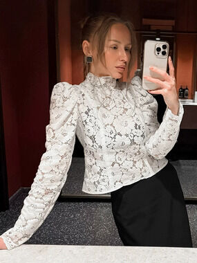 Forever 21 White Lace Turtleneck Puff Sleeve Top